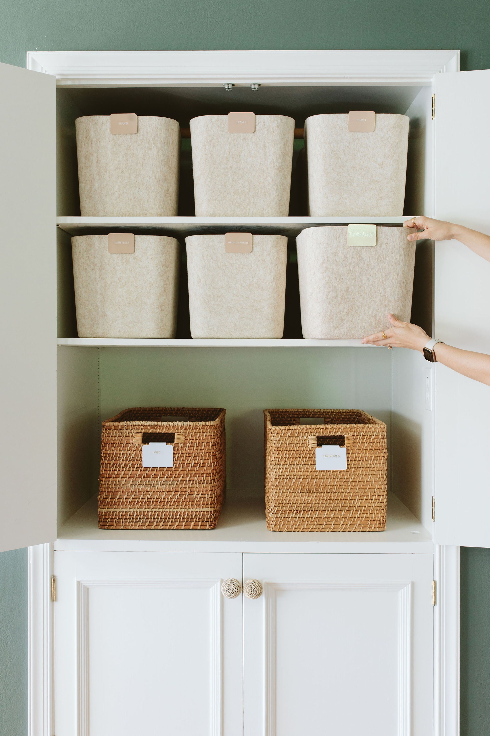 How to Organize the Closet {Plus Free Storage Bin Labels} - A Sprinkle of  Joy