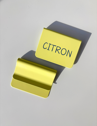 Label clip for Sculpted bin in Citron color